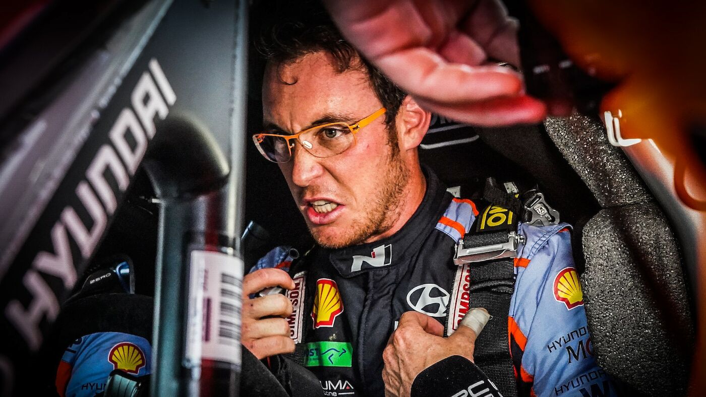 Seat Supports are the Biggest Hindrance for Neuville