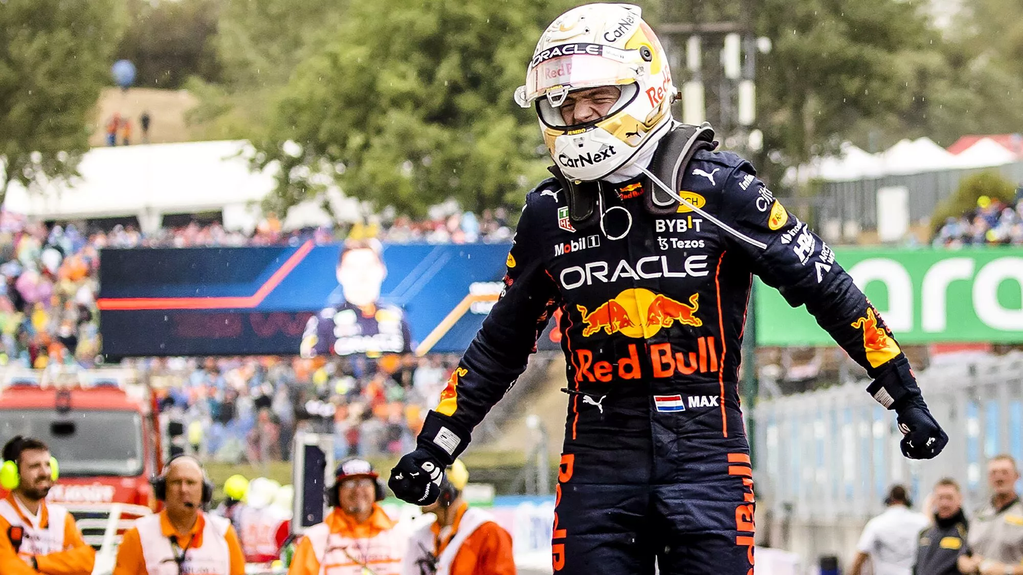 Max Spins and Wins in Hungary, Ferrari mess up their strategy – Formula 1